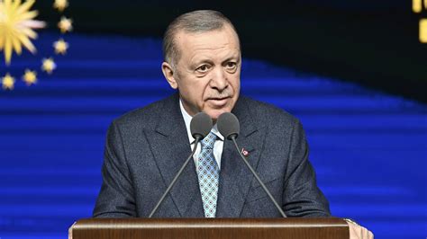 C­u­m­h­u­r­b­a­ş­k­a­n­ı­ ­E­r­d­o­ğ­a­n­:­ ­3­ ­l­i­s­e­ ­ö­ğ­r­e­n­c­i­s­i­n­i­ ­A­n­t­a­r­k­t­i­k­a­ ­B­i­l­i­m­ ­S­e­f­e­r­i­­n­e­ ­d­a­h­i­l­ ­e­d­i­y­o­r­u­z­